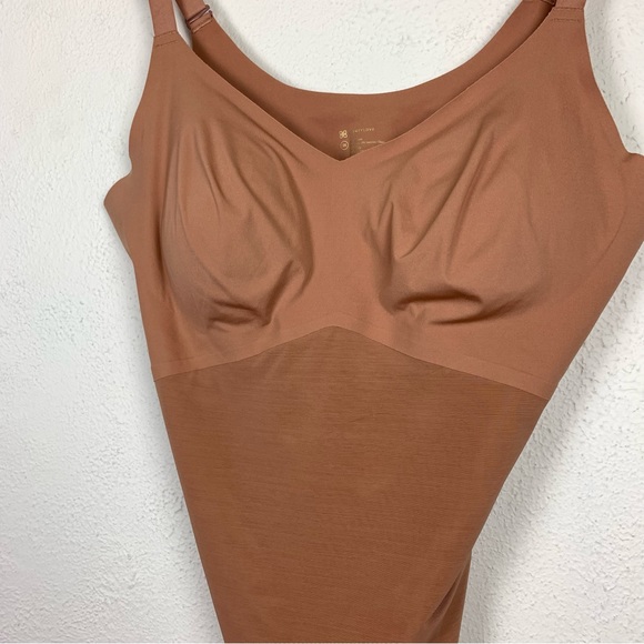 Honeylove tan cami bodysuit size 3x - Picture 8 of 16